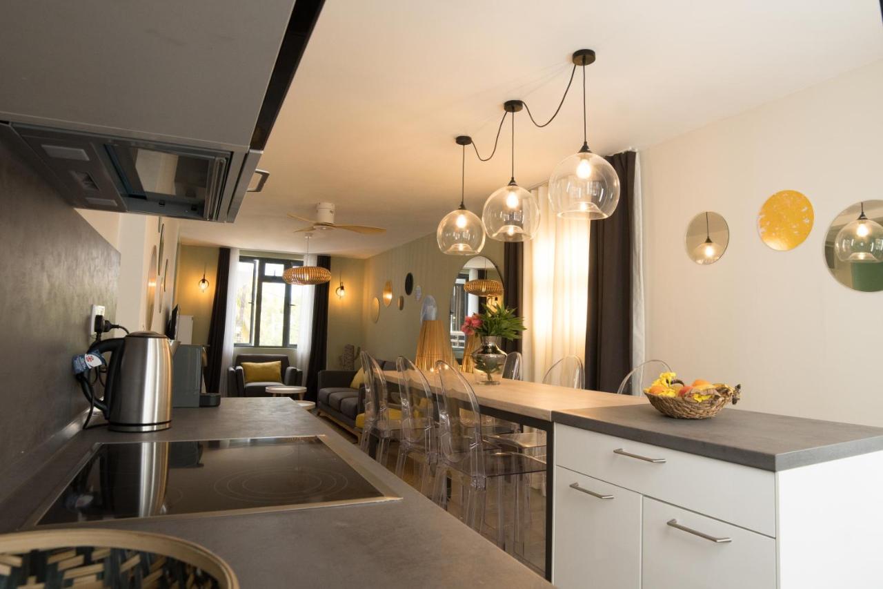 Luxury Modern Apartment - Excellent Location 50M From The Beach, Restaurants, Bars, Shops Flic en Flac ภายนอก รูปภาพ